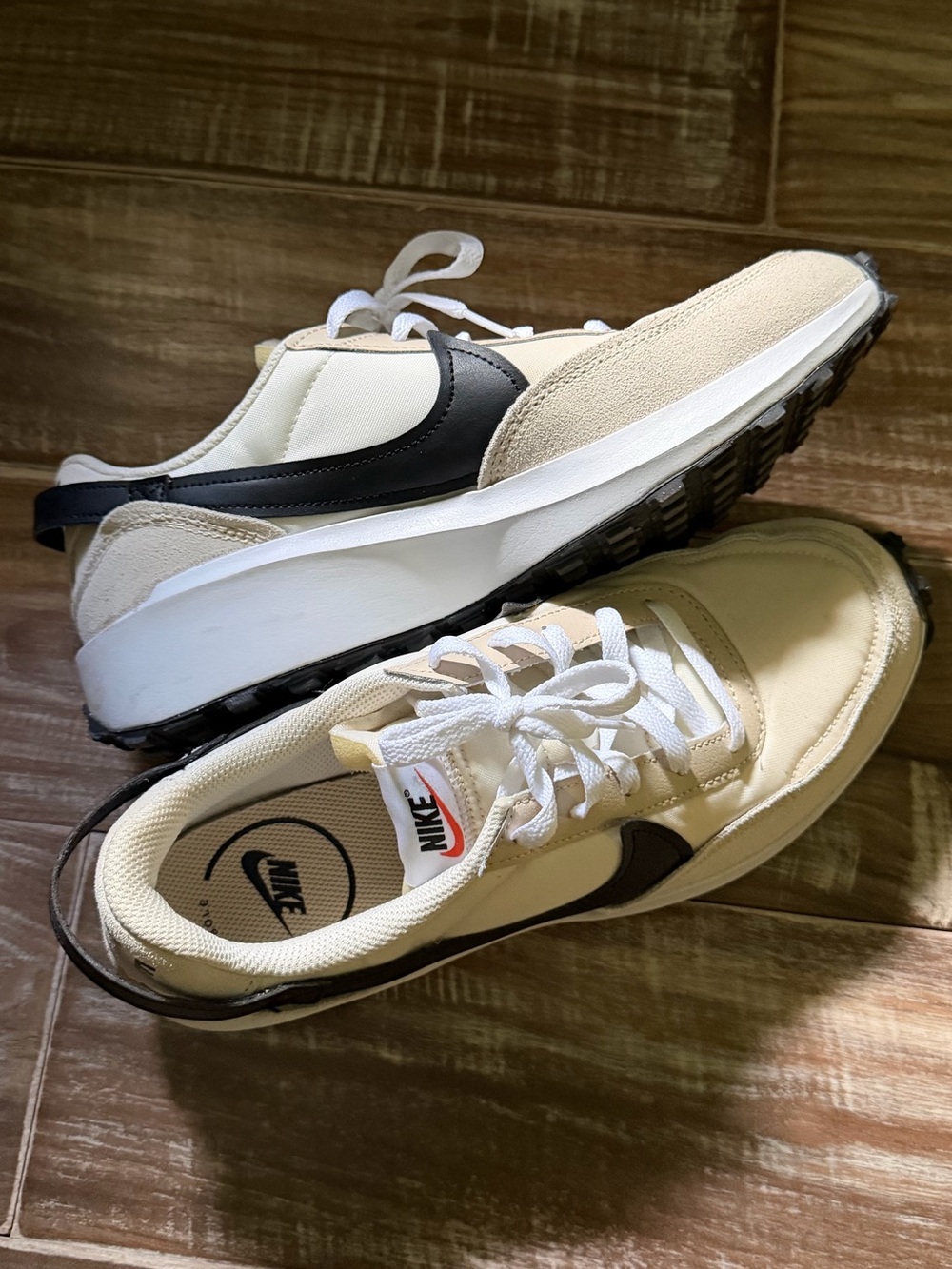 Nike Women's Sneakers in White, Beige & Black - Picture 9 of 11